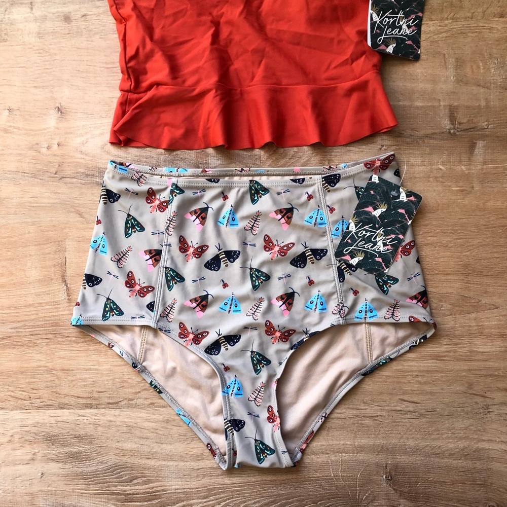 Kortni Jeane Bugs Regular High Waisted Bottoms